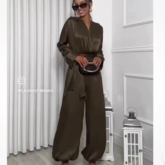 Zara NWT satin effect bloomer jumpsuit ZW Collection 9018/680 - Picture 3 of 13